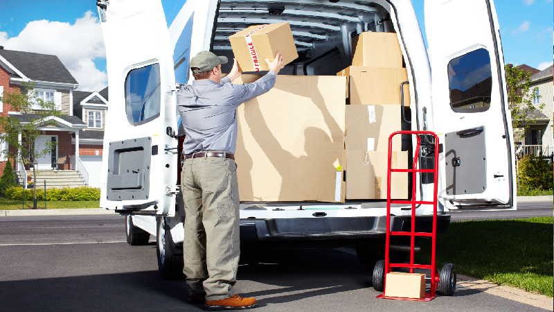 Looking for a professional Local Packing and Moving Service?